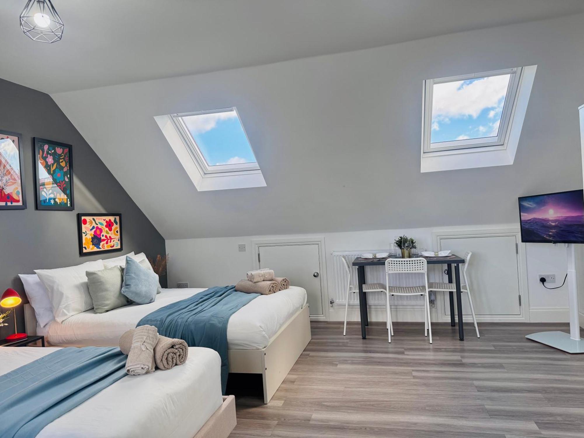 Bright Studio Loft 30Min To Central Londra Esterno foto